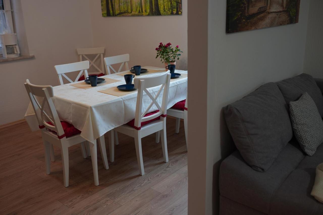 Pension - Gaestehaus Zum Pfaelzerwald Hinterweidenthal Экстерьер фото