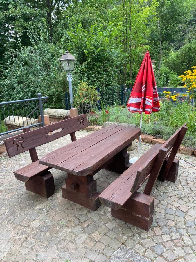 Pension - Gaestehaus Zum Pfaelzerwald Hinterweidenthal Экстерьер фото