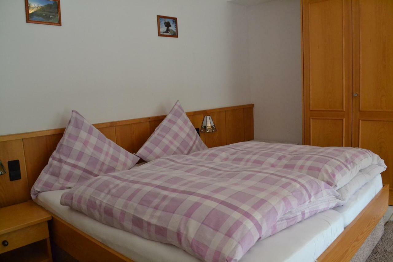 Pension - Gaestehaus Zum Pfaelzerwald Hinterweidenthal Экстерьер фото